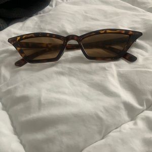 Leopard print sunglasses